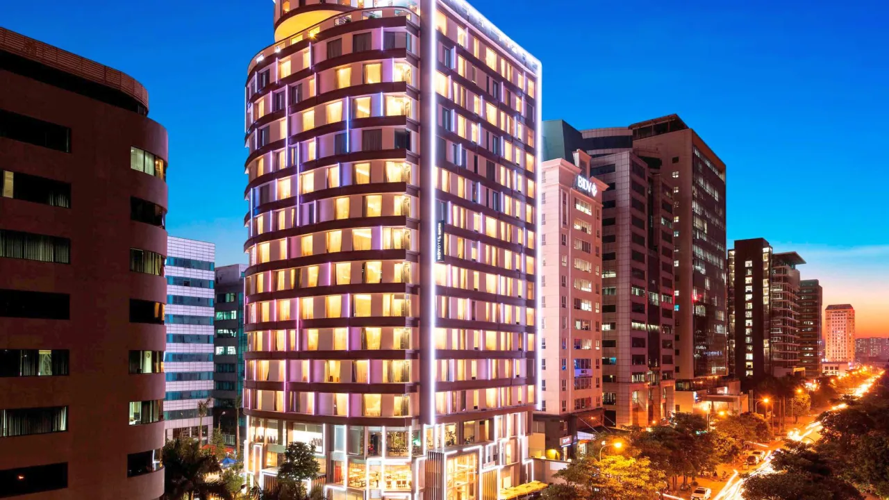 Novotel Suites Hanoi